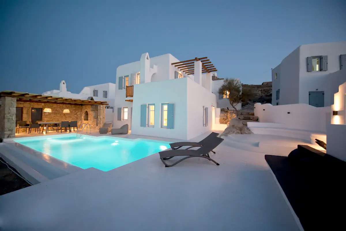 Villa in Ornos Mykonos with 3 Bedrooms