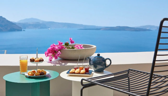 Cave House in Oia Santorini. Luxury villas, Greek island villa, Villas for rent,  Holidays villas, Rental villas Greece. 