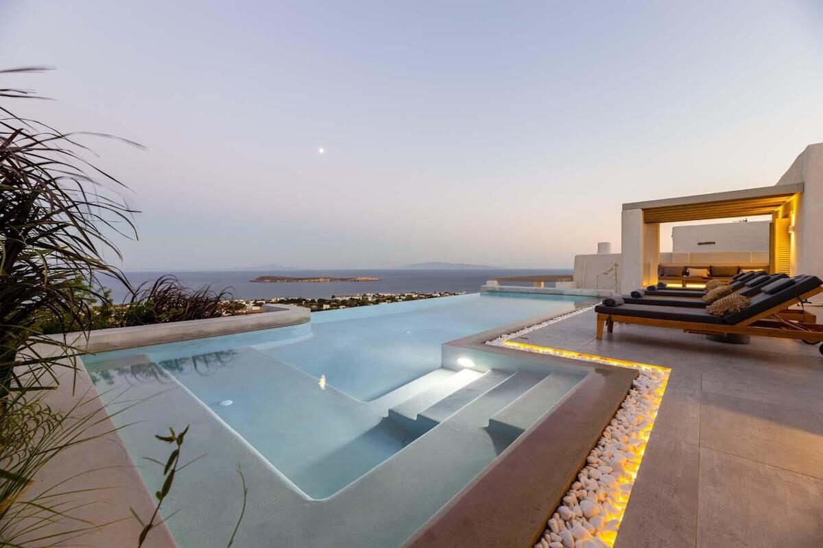 Luxury Holiday Villa Paros Golden Beach, Rent Villas Greece