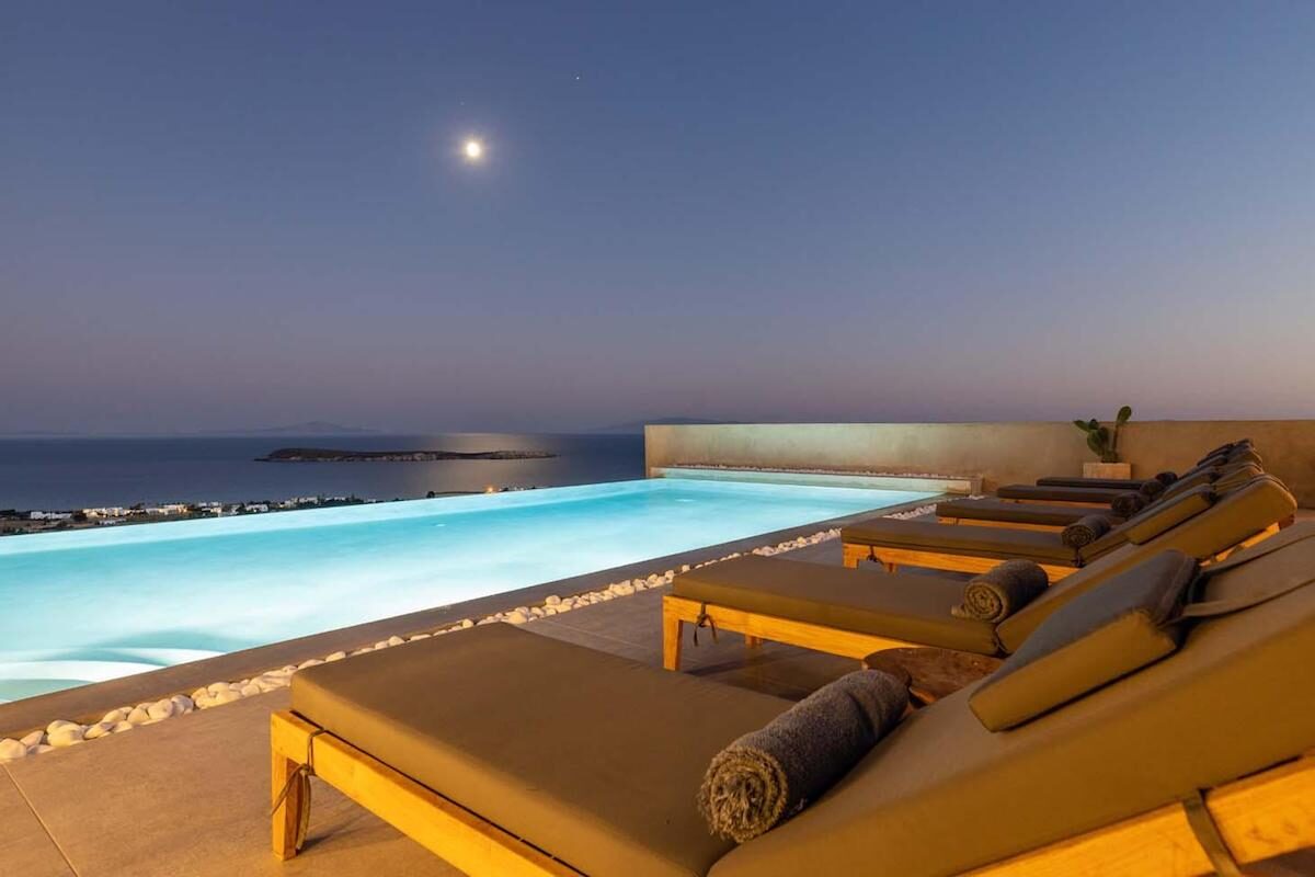 Luxury Rental Villa Paros Gold Beach, Rent Villas Paros